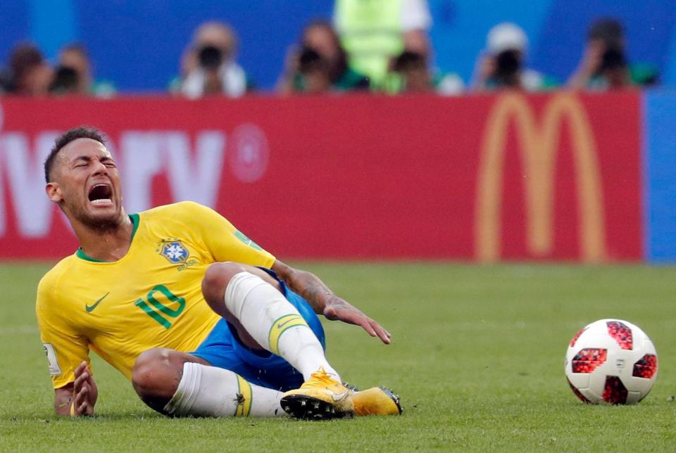 World Cup 2018: Neymar Challenge ist der virale Trend, der Spaß am brasilianischen Star macht, der das Internet fegt